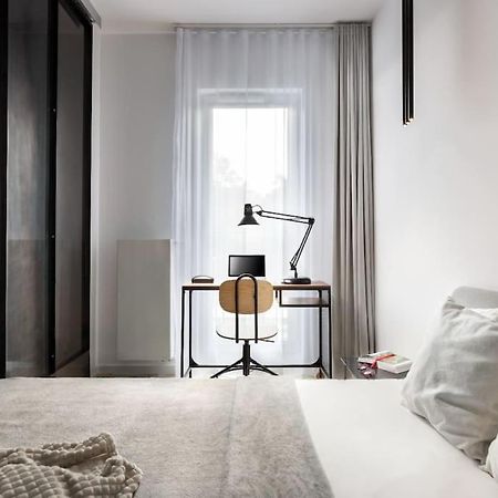 Deluxe Apartment In City Center, Steam Park Krakow Exterior photo