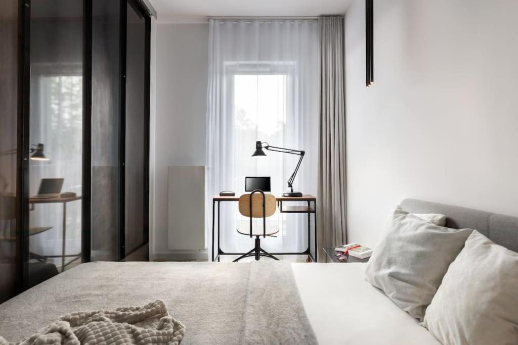 Deluxe Apartment In City Center, Steam Park Krakow Exterior photo